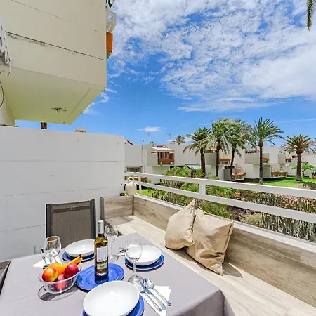 Primavera Tranquil Retreat 2-bedroom With Balcony, Garden View & Fiber Wifi